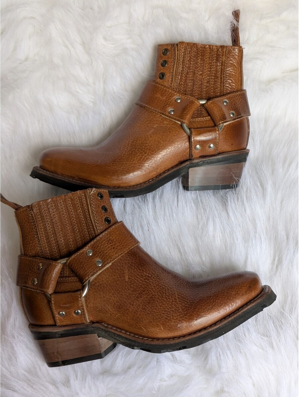 Free bird by Steven Whiskey Boots pre owned 7